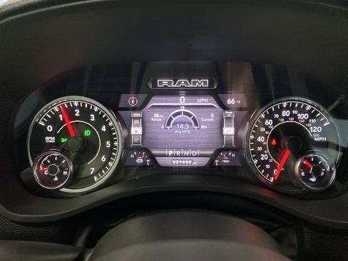 Certified 2023 RAM 1500 Big Horn image 21