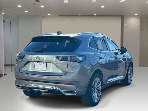 Used 2024 Buick Envision Avenir AWD/4WD image 4