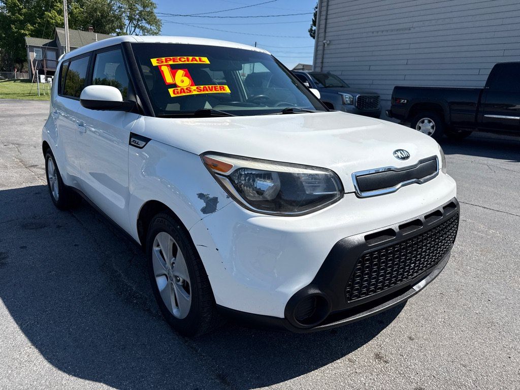 Used 2016 Kia Soul FWD image 4