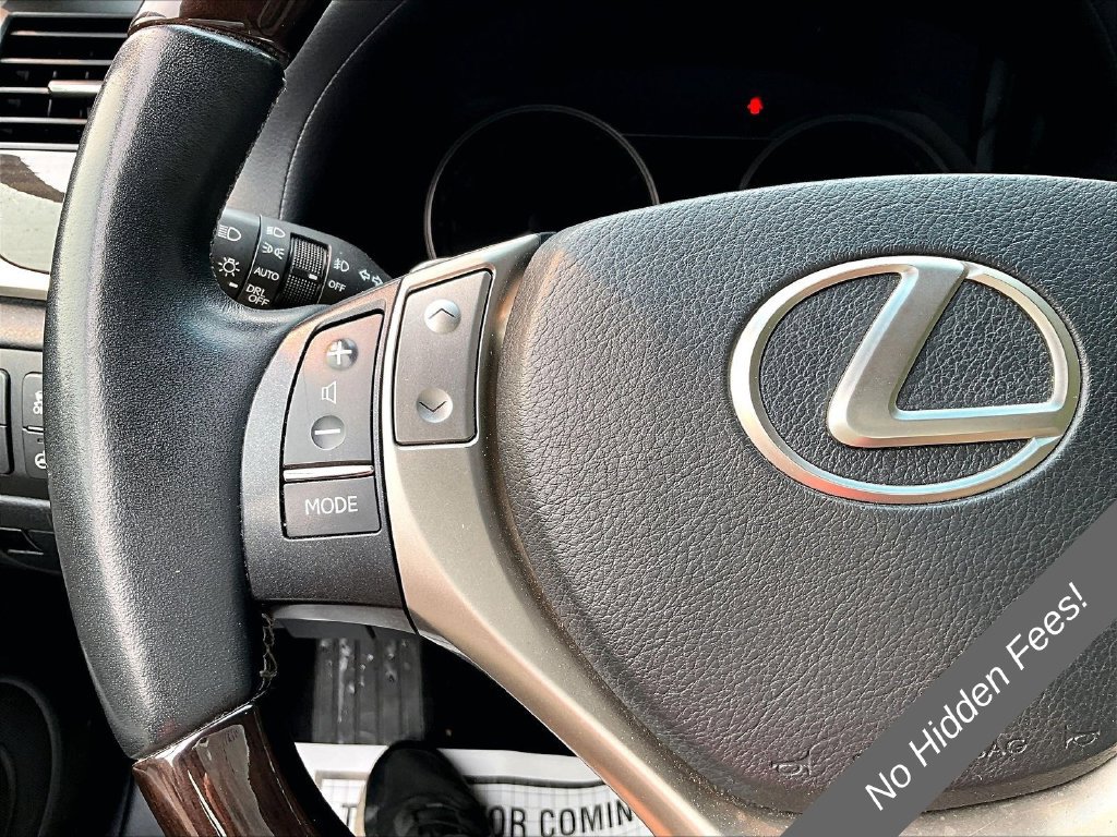 Used 2013 Lexus GS 350 AWD w/ Luxury Pkg w/Cold Weather Pkg image 15