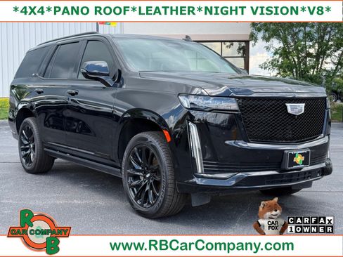 Used 2022 Cadillac Escalade Sport Platinum w/ LPO, ONYX Package AWD/4WD image 1