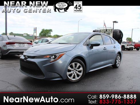 Used 2021 Toyota Corolla LE FWD image 1