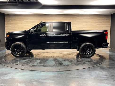 Used 2021 Chevrolet Silverado 1500 Custom Trail Boss AWD/4WD image 19