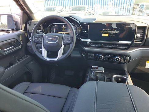 New 2026 GMC Sierra 1500 SLT w/ SLT Premium Package image 8
