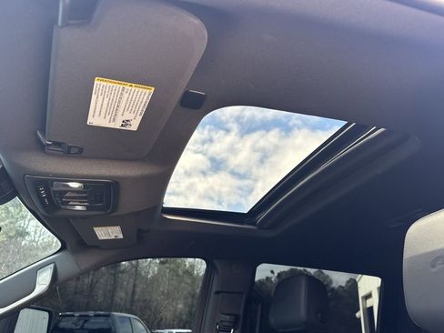 Used 2024 GMC Sierra 2500 AT4 w/ AT4 Premium Plus Package image 32