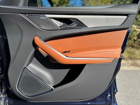 New 2026 Jaguar F-PACE R-Dynamic S image 20