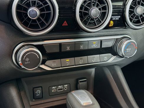 Used 2025 Nissan Sentra SV image 22