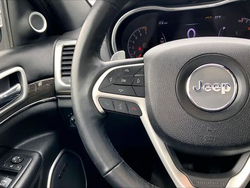 Used 2016 Jeep Grand Cherokee High Altitude AWD/4WD image 23