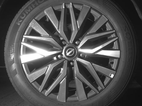 Used 2025 Nissan Altima 2.5 SV image 15