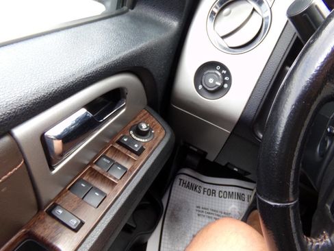 Used 2015 Ford Expedition EL King Ranch image 55