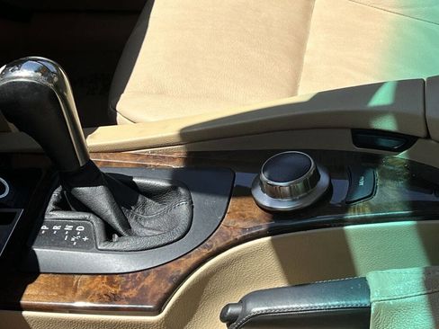 Used 2007 BMW 530i Sedan image 21