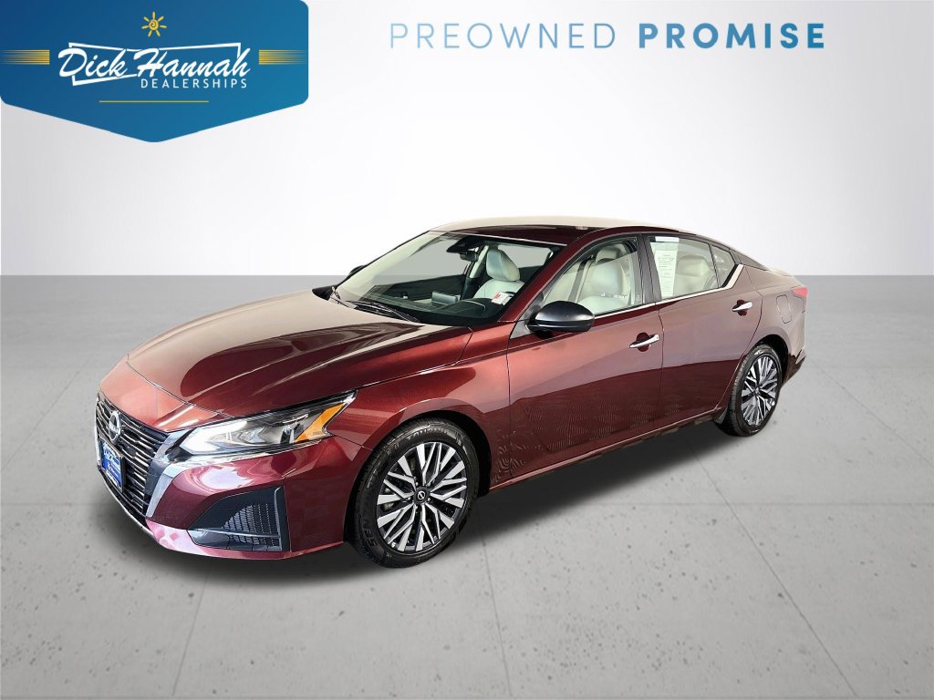 Used 2025 Nissan Altima 2.5 SV FWD image 1