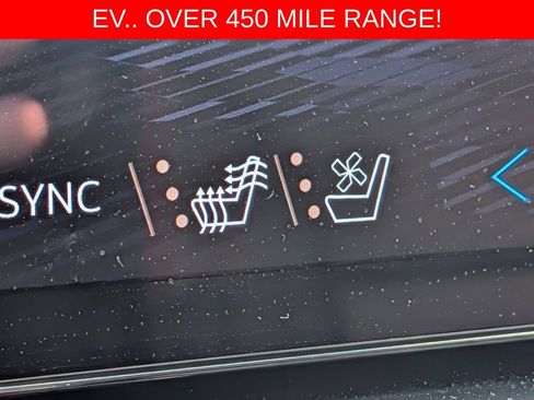 Used 2025 Chevrolet Silverado EV RST AWD/4WD image 50