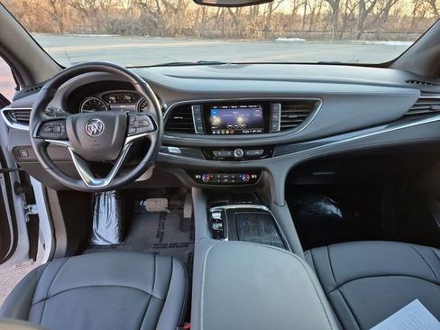 Used 2024 Buick Enclave Essence w/ Sport Touring Edition AWD/4WD image 20