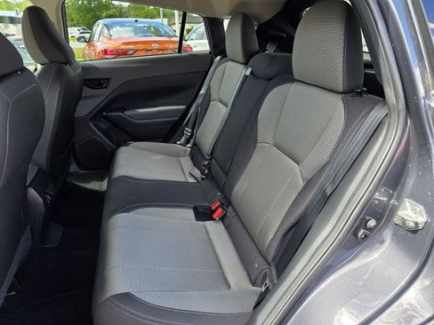Used 2024 Subaru Crosstrek 2.0i Premium image 15