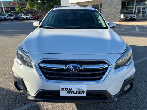 Used 2019 Subaru Outback 2.5i Limited w/ Protection Package #1 AWD/4WD image 2