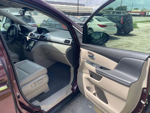 Used 2015 Honda Odyssey EX-L image 7