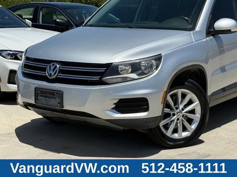 Used 2018 Volkswagen Tiguan Limited FWD image 2