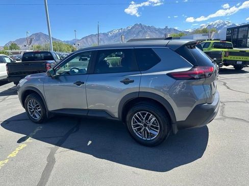 Used 2023 Nissan Rogue S AWD/4WD image 7