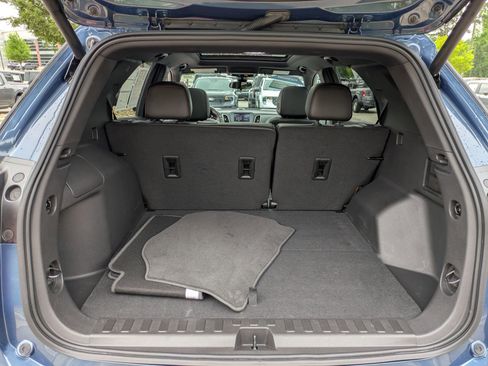 Used 2024 Chevrolet Equinox RS FWD image 35