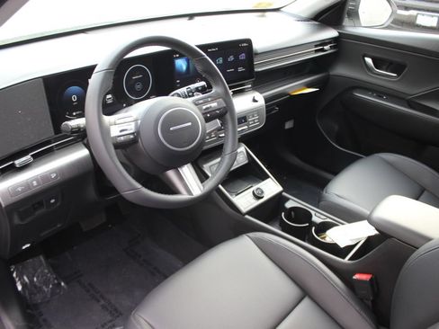 Used 2026 Hyundai Kona SEL Premium AWD/4WD image 8