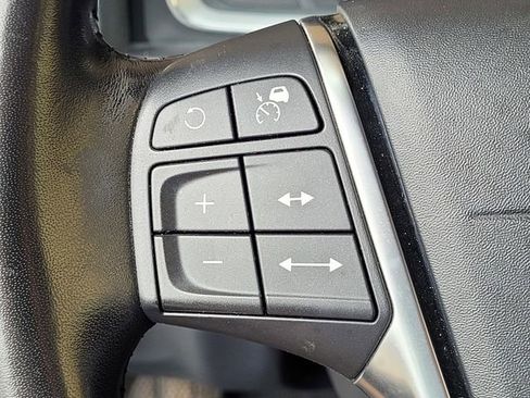 Used 2018 Volvo S60 T5 Inscription w/ Technology Package FWD image 29