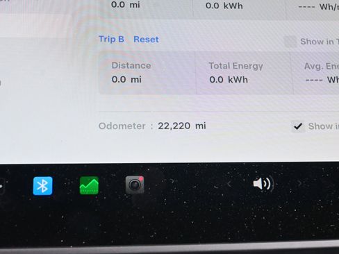 Used 2023 Tesla Model Y Long Range image 23