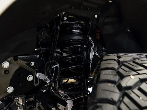 Used 2026 Ford F250 King Ranch w/ FX4 Off-Road Package image 27