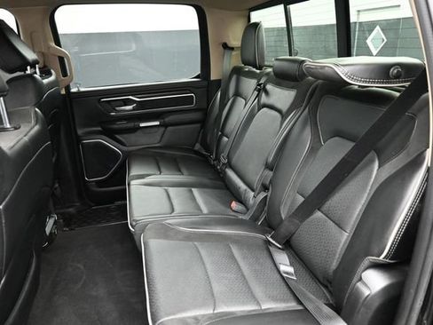 Used 2021 RAM 1500 Laramie AWD/4WD image 19