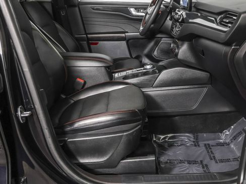 Used 2023 Ford Escape ST-Line image 43