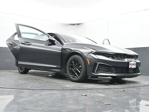 Used 2025 Kia K5 LXS image 85