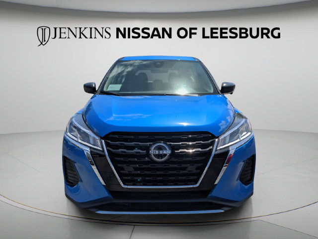 Certified 2025 Nissan Kicks Play S FWD image 10