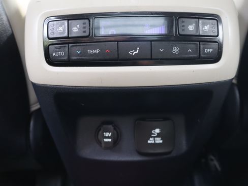 Used 2022 Hyundai Palisade Limited FWD image 24