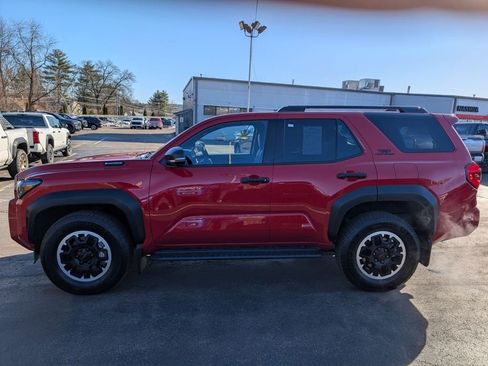 Certified 2025 Toyota 4Runner TRD Off-Road Premium w/ Tow Technology Package AWD/4WD image 3