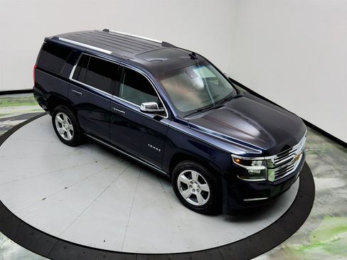 Used 2018 Chevrolet Tahoe Premier AWD/4WD image 34