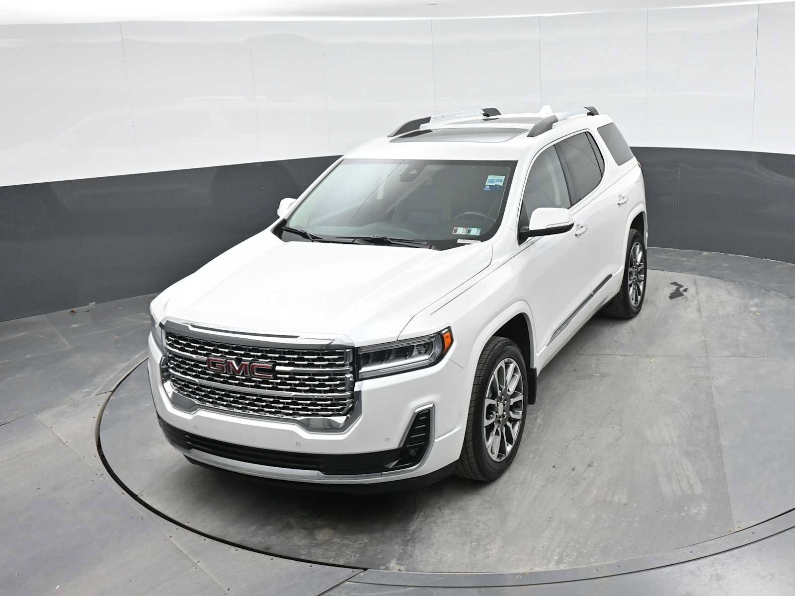 Used 2020 GMC Acadia Denali w/ LPO, Floor Liner Package AWD/4WD image 31
