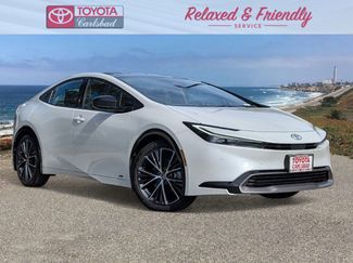 Used 2025 Toyota Prius XLE video 1