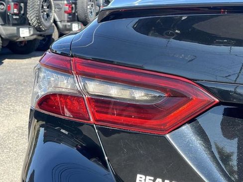 Used 2023 Toyota Camry XSE image 10