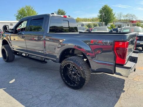 Used 2021 Ford F250 Lariat w/ Lariat Ultimate Package image 4