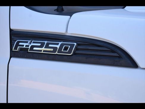 Used 2016 Ford F250 XL image 44