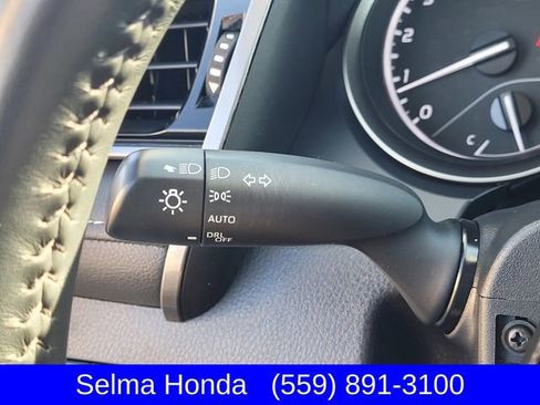 Used 2024 Toyota Camry SE image 15