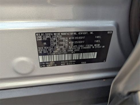 Used 2021 Toyota RAV4 LE image 26