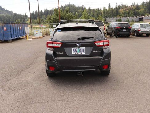 Used 2018 Subaru Crosstrek 2.0i Premium AWD/4WD image 6