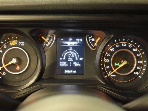 Used 2024 Jeep Wrangler Sport S image 18