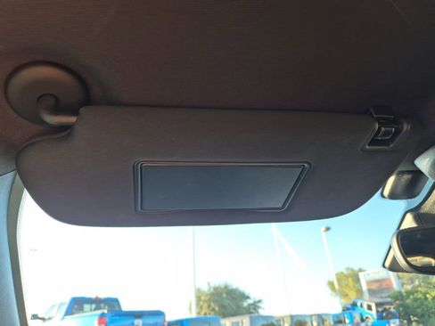 Used 2023 Dodge Durango GT image 40