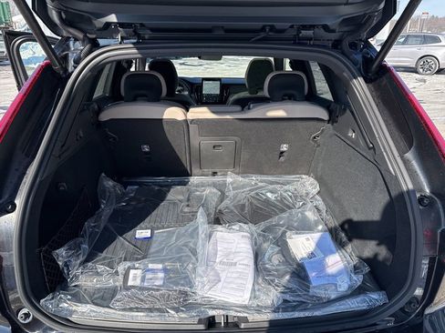 New 2026 Volvo XC60 T8 Plus w/ Protection Package Premier AWD/4WD image 46