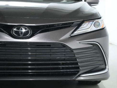 Certified 2023 Toyota Camry XLE w/ Navigation Package FWD image 7