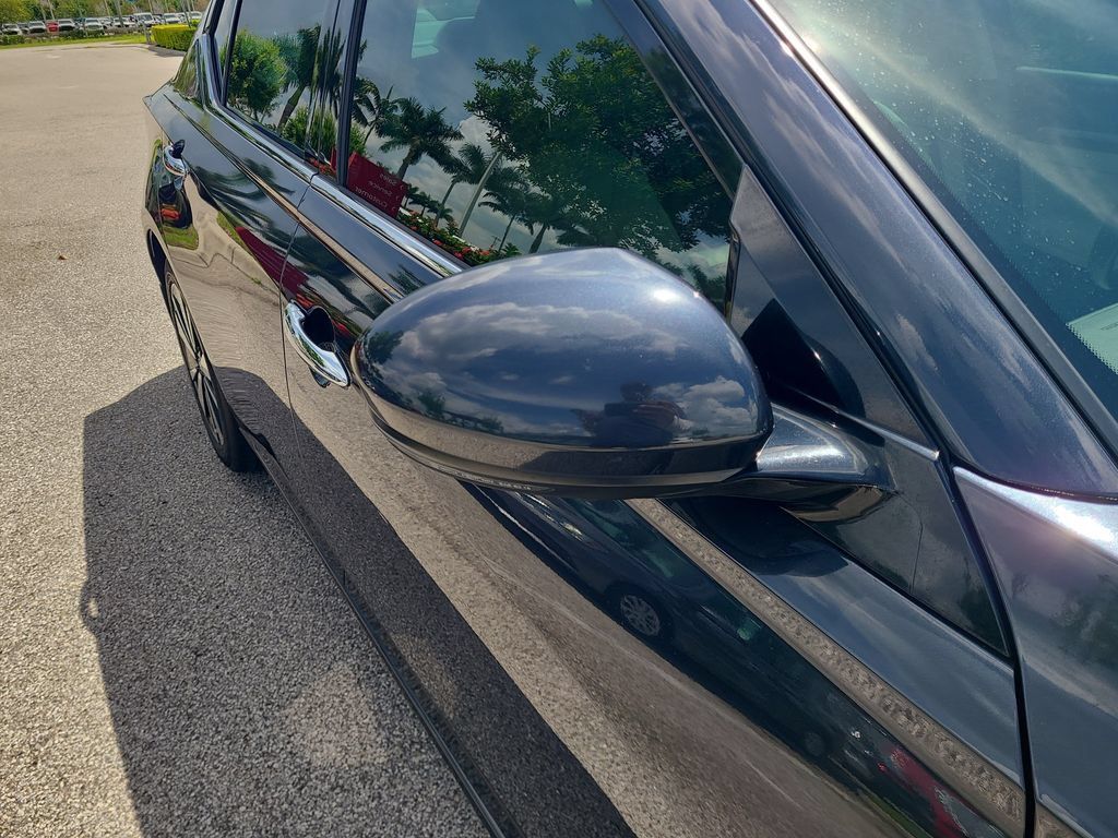 Used 2019 Nissan Altima 2.5 SV FWD image 8