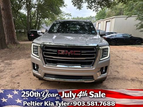 Used 2022 GMC Yukon SLT w/ SLT Premium Package AWD/4WD image 2