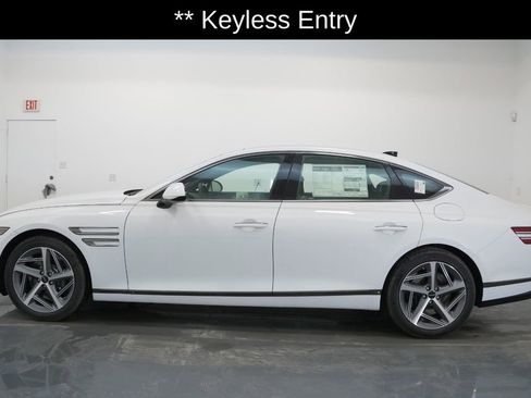 Used 2025 Genesis G80 3.5T Sport image 6